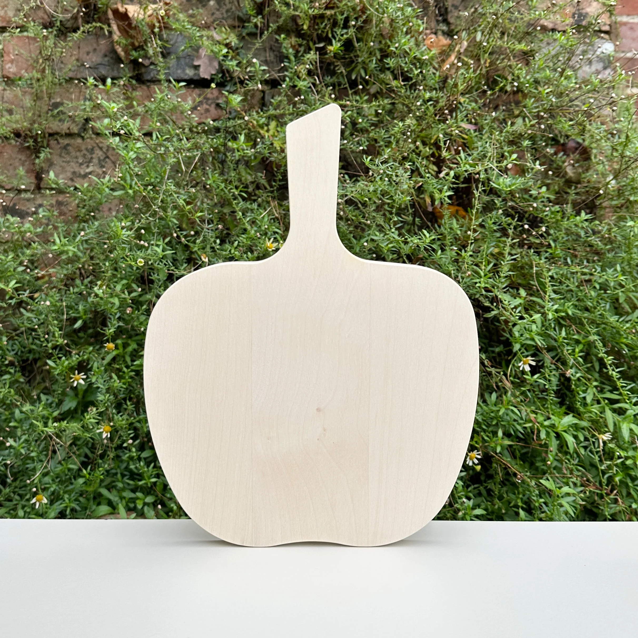 Apple Chopping Board - Image 3