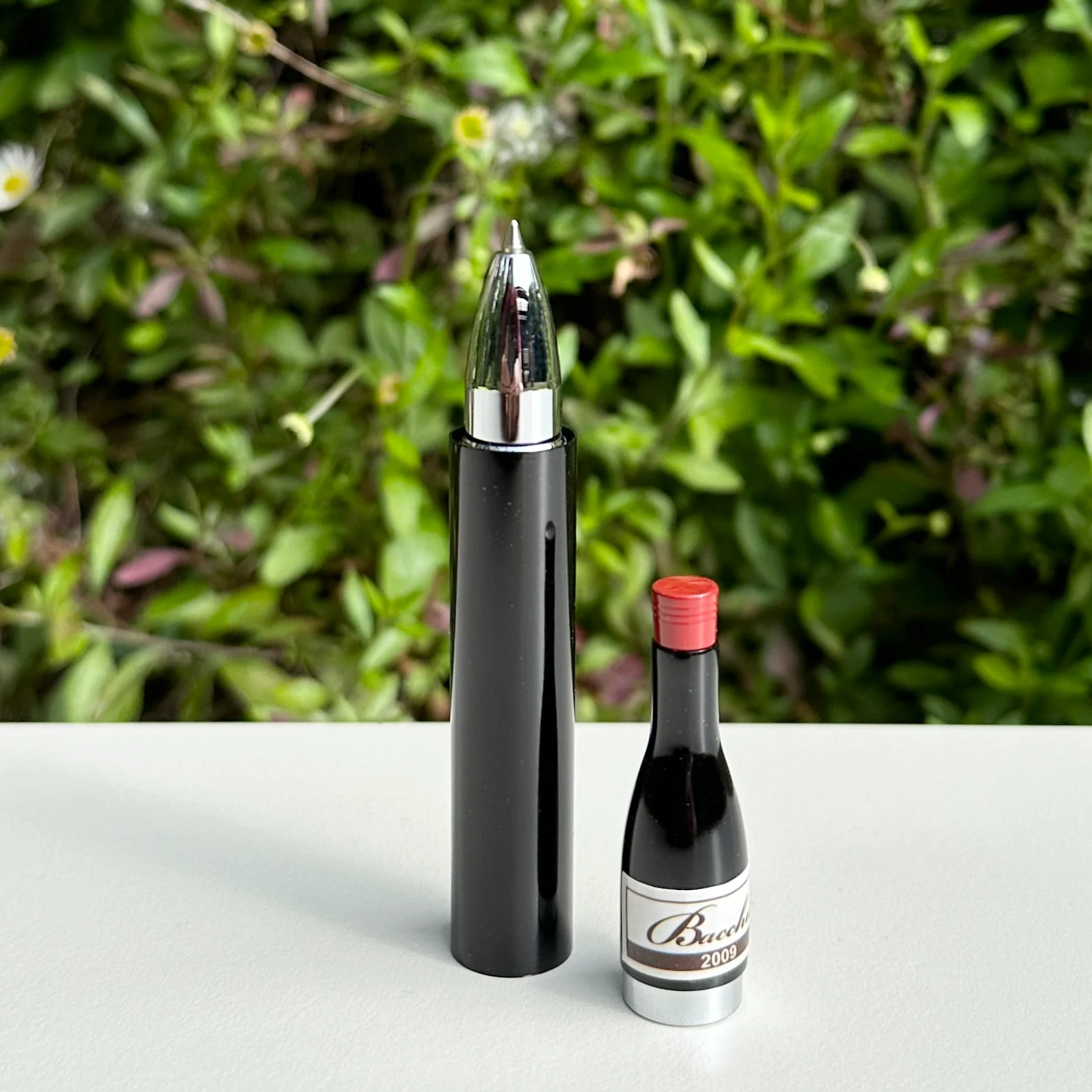 20% OFF Red Wine Bottle Pen - Image 2