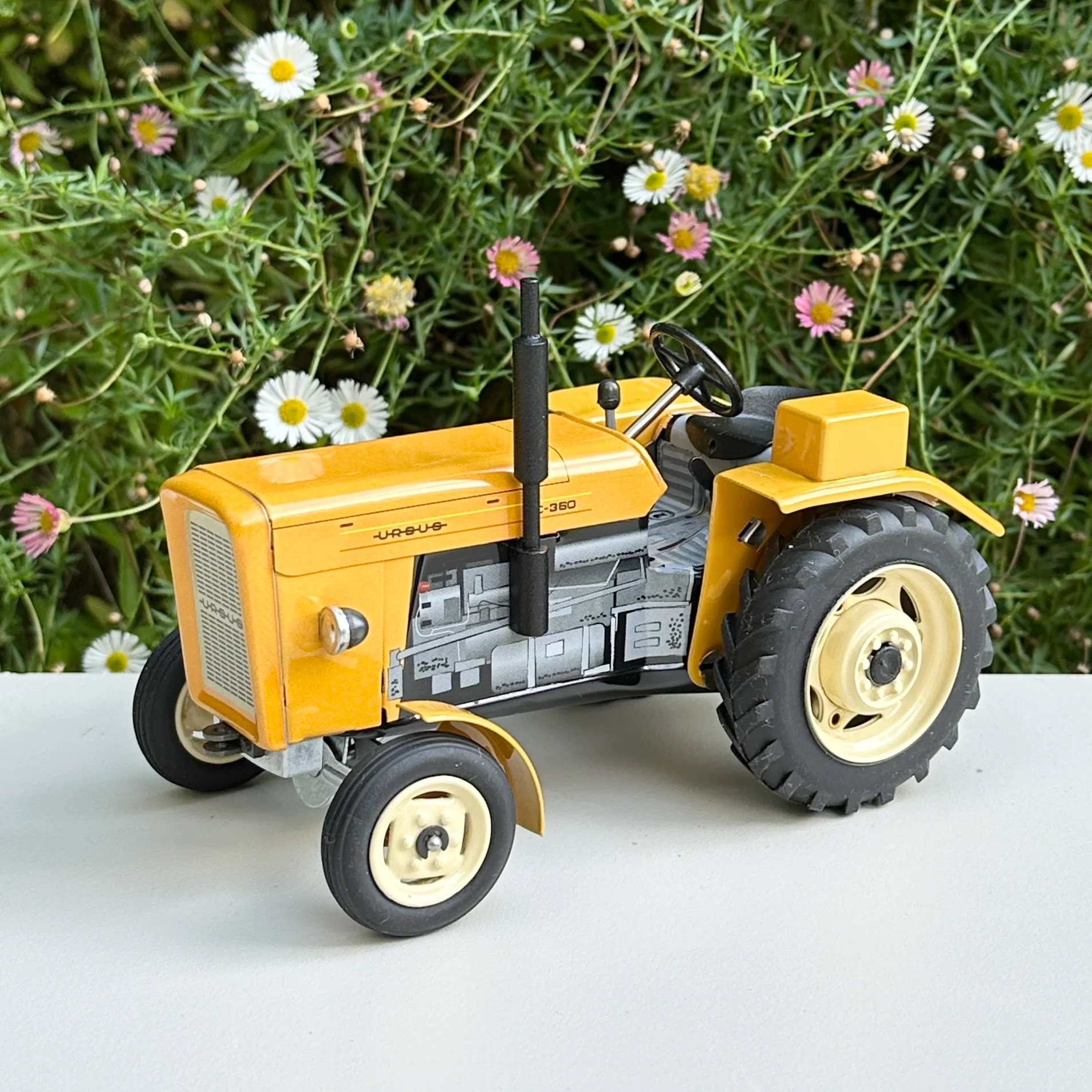 Ursus C-360 Wind-Up Tractor - Image 2