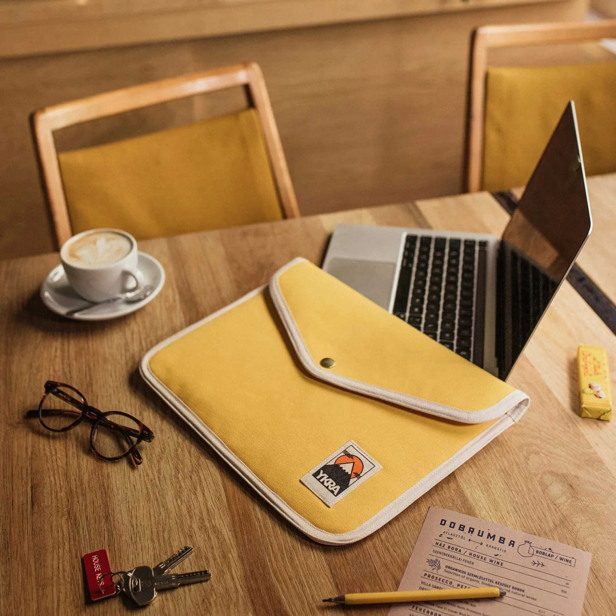 YKRA Laptop Case Yellow - Image 3