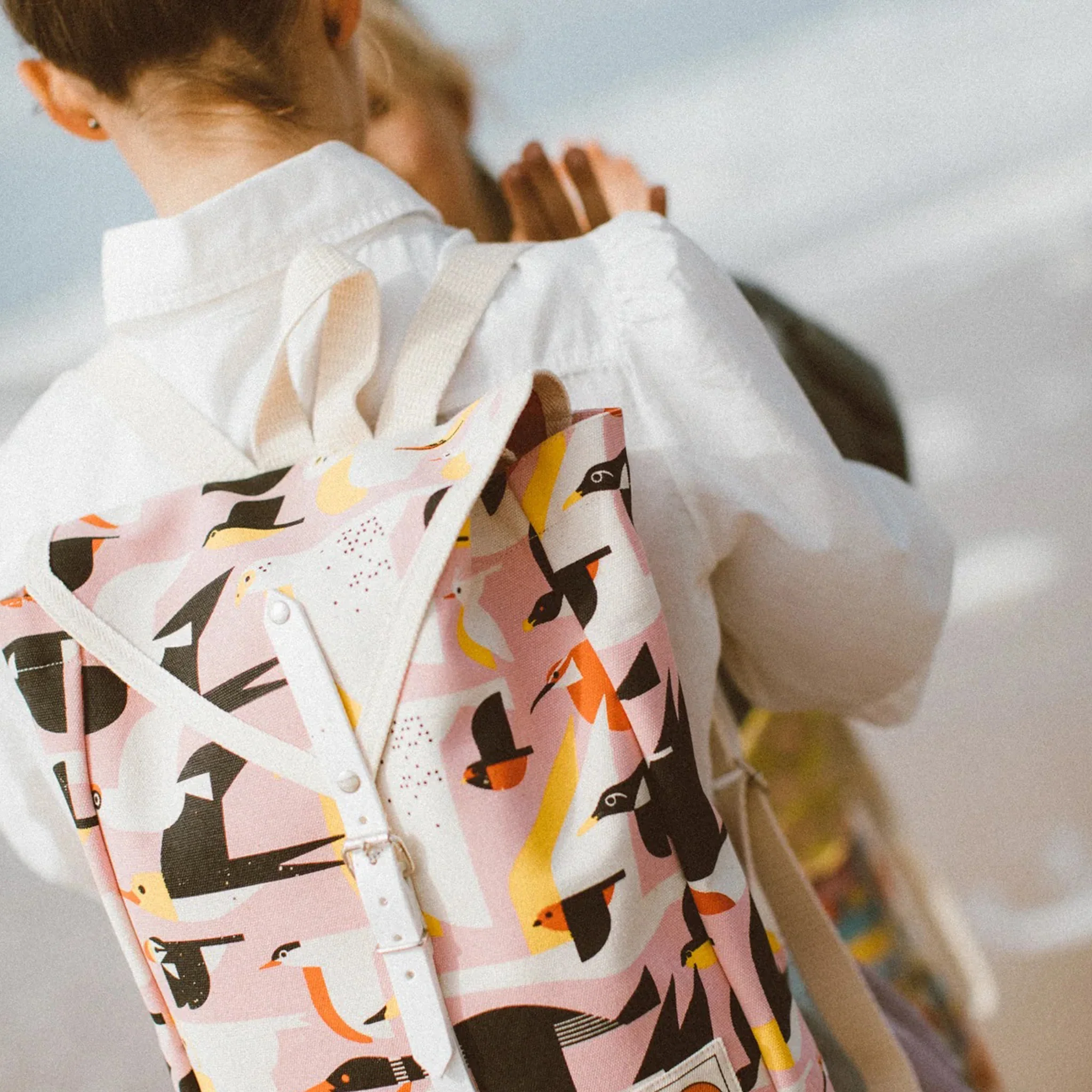 25% OFF YKRA Scout Bag Flying Flock - Image 3