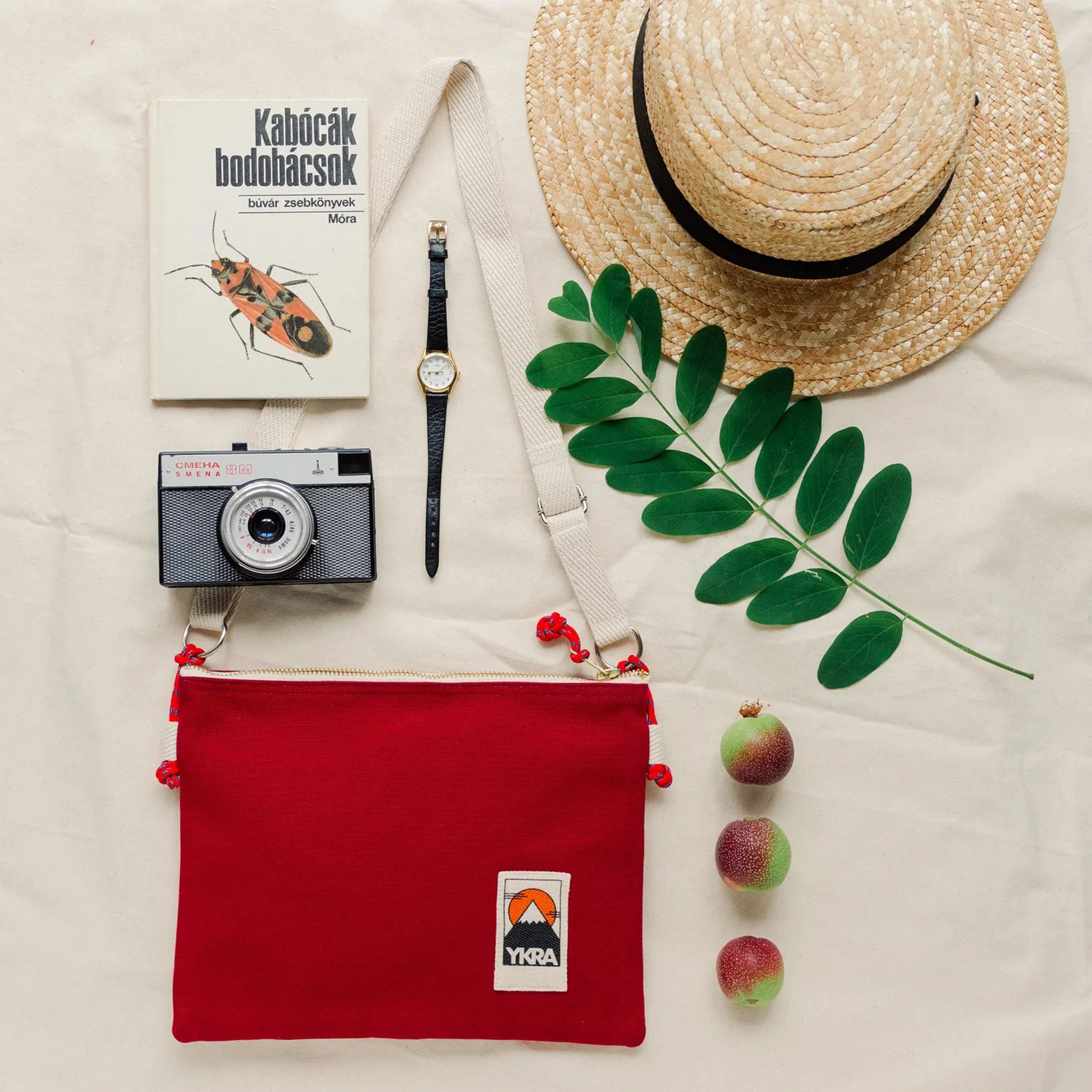 YKRA Side Pouch Bordeaux - Image 3